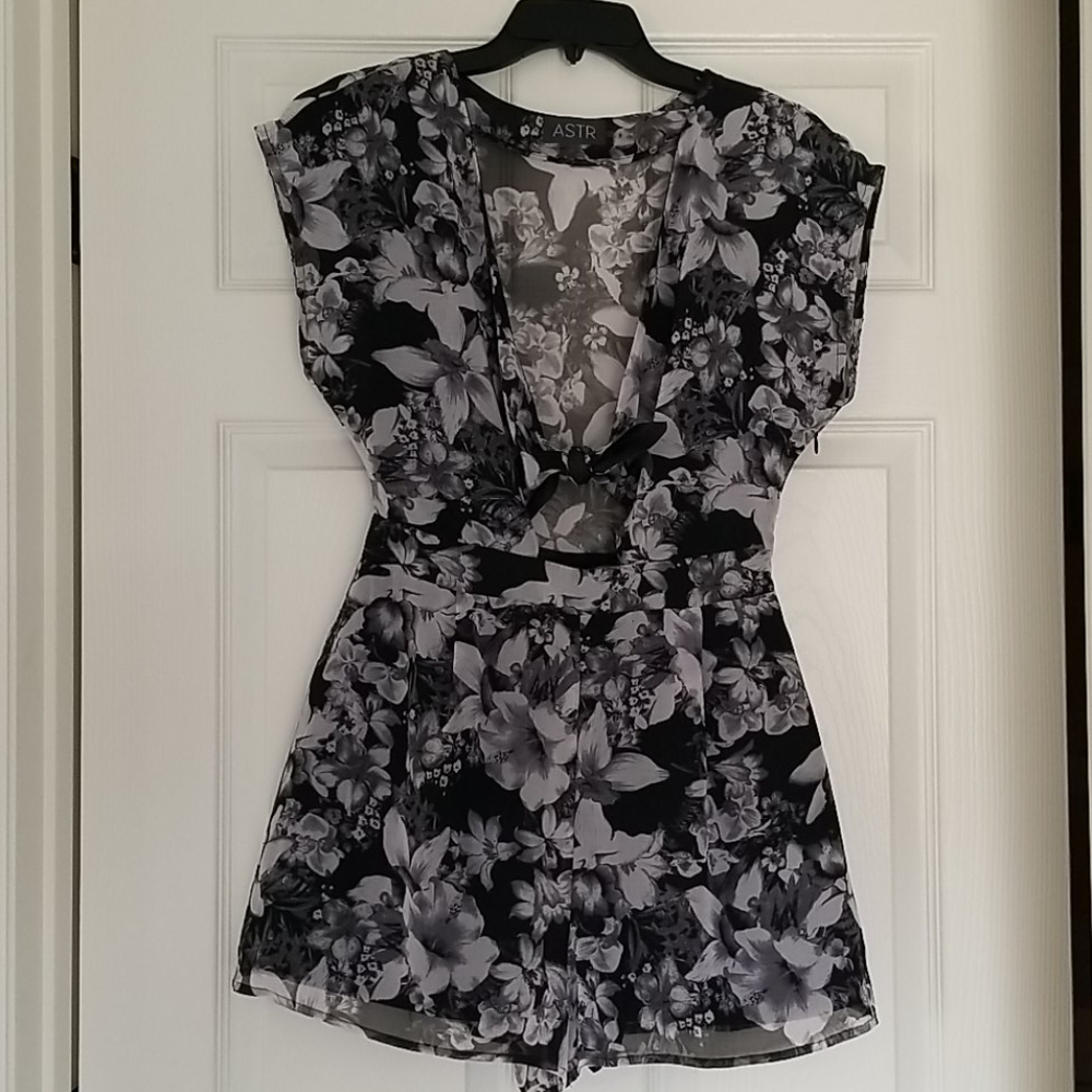 Floral romper